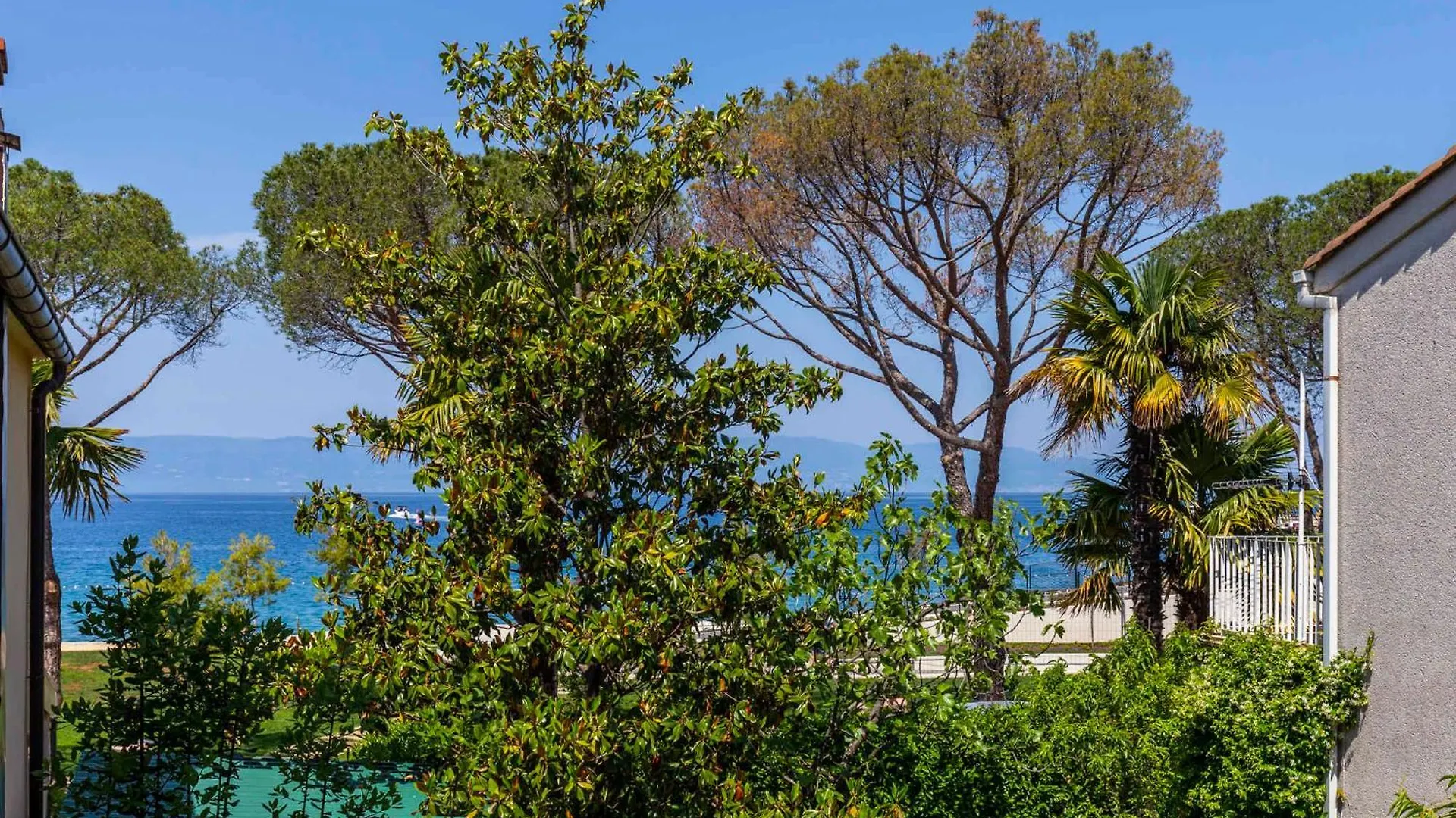 Apartments In Malinska - Insel Krk 53235